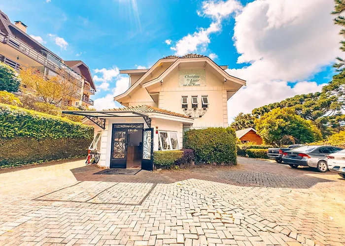 Velinn Pousada Chateau Do Luar Prime