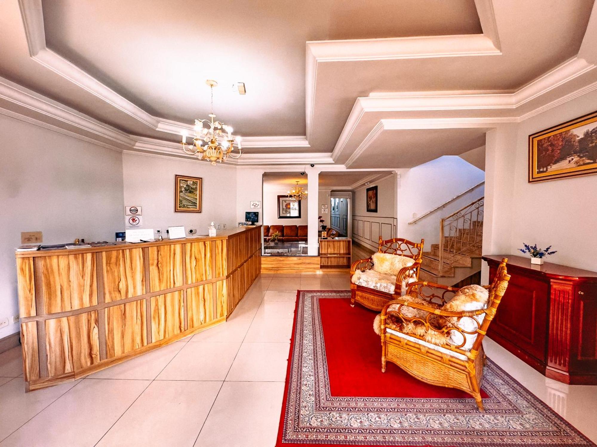 Inn Velinn Chateau Do Luar Prime